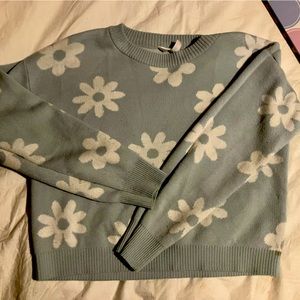 sweater size small